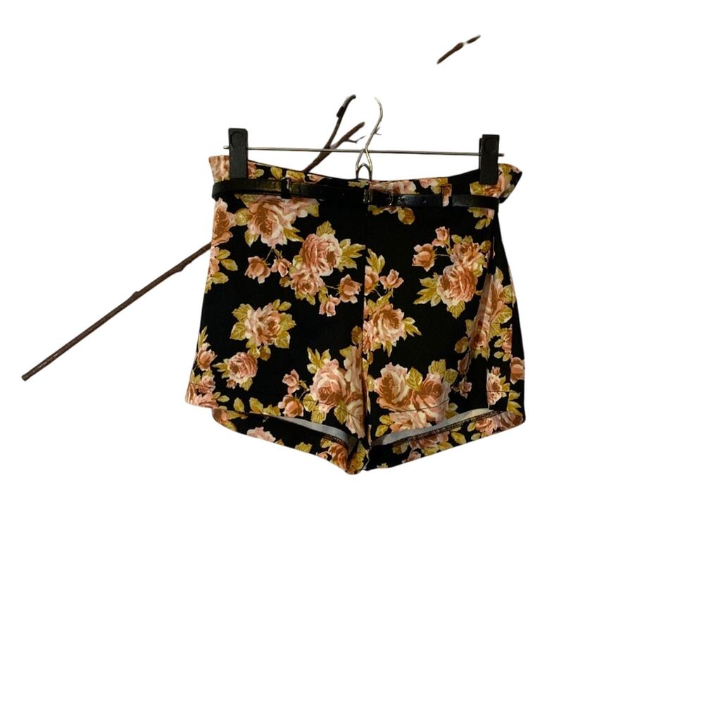 Route 3 Black Pink Floral Fitted Belted Stretch Shorts Women Sz M